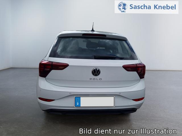 Volkswagen / Polo (Facelift) / Wei&szlig; / Life / / 