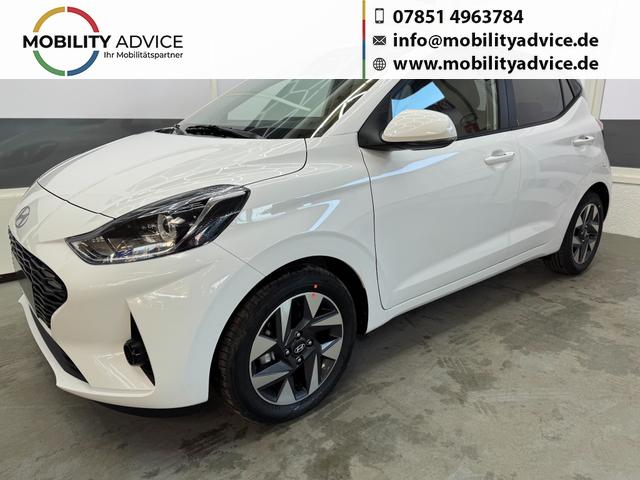 Hyundai i10 - PREMIUM AUT SHZ KLIMAAUTOMATIK AMBIENTE ALU RFK PDC NAVI