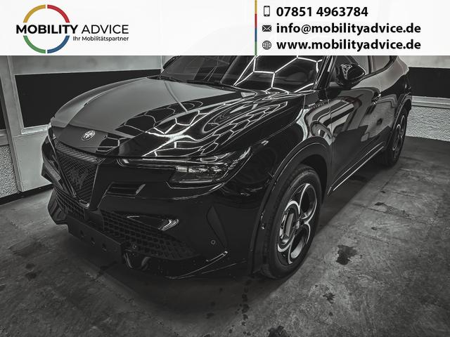 Alfa Romeo Junior - SPORT SPECIALE DCT ACC MATRIX NAVI KEYLESS