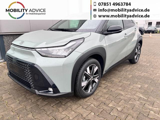 Toyota Aygo X - Play 1.5 Hybrid 115PS CVT/AUTOMATIK, 3 Jahre Garantie, 17" Alufelgen, Sitzheizung, R&uuml;ckfahrkamera, Klimaautomatik, Audiosystem 9" + Smartphone-Integration, Lederlenkrad, ACC, ZV mit Fernbedienung