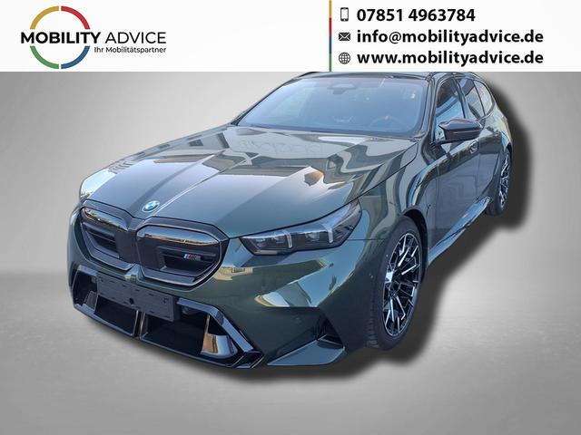 BMW M5 - M 4.4 V8 Plug in Hybrid 8-Gang Steptronic
