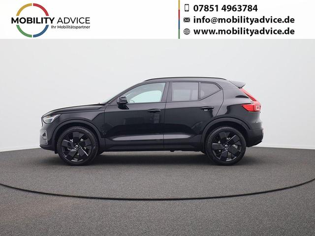 Volvo XC40 - 2.0 Black Edition Plus B4 Mild-Hybrid 197PS Automatik elektr. PanoDach R&uuml;ckf.Kamera PDC v+h ACC el.Heckklappe Harman/Kardon-Sound Klimaautomatik Sitzheizung Lenkradheizung Apple CarPlay Android Auto 20-LM
