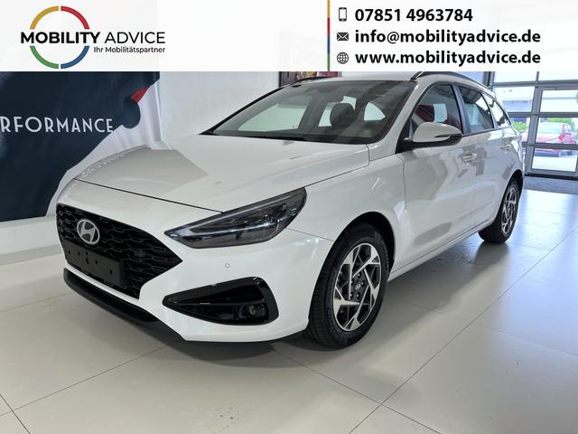 Hyundai i30 - GO 1.0 T-GDi 73 kW (100 PS) Klimaanlage, Sitzheizung, Lenkradheizung, Navigationssystem, DAB, Apple CarPlay, Android Auto, Bluetooth, Freisprecheinrichtung, USB-Anschluss, Digitales Cockpit, LED-Abblendlicht, Dachreling, 16 Zoll Leichtmetallfelgen, uvm.