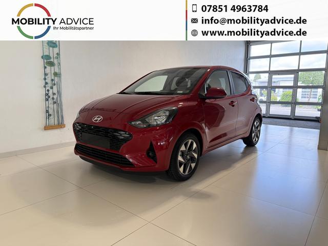Hyundai i10 - GO+ 1.2 MT 58 kW (79 PS) Klimaautomatik, Navigationssystem, Apple CarPlay & Android Auto, Sitzheizung, Lenkradheizung, Einparkhilfe hinten, R&uuml;ckfahrkamera, Privacy Glass, 15" Leichtmetallfelgen, uvm.