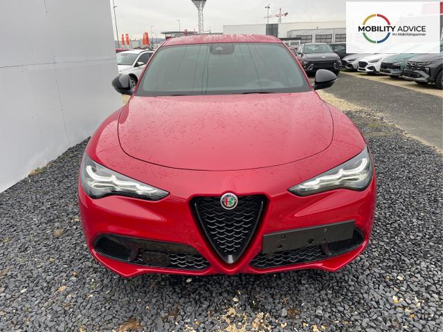 Alfa Romeo / Stelvio / Wei&szlig; / / / 