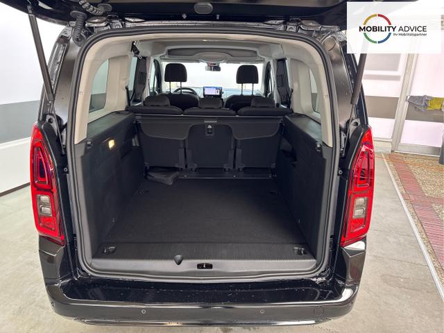 Fiat / Dobl&ograve; / Schwarz / / / STYLE PACK SHZ TOTWINKEL UConnect 