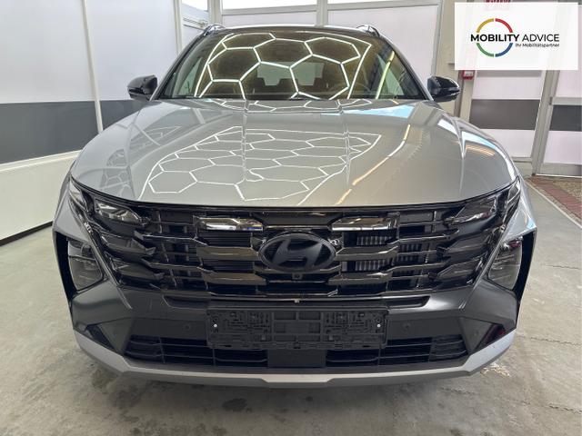 Hyundai / TUCSON FACELIFT / Shimmering Silver R2T / / / DCT 20th Anniversary ACC NAVI PANO KRELL 360 SHZ 