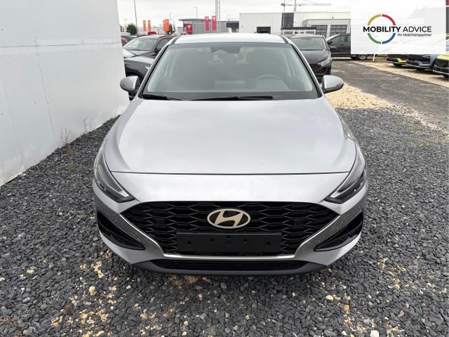 Hyundai / i30 / Silber / / / EDITION SHZ NAVI ALU LED RFK PDC