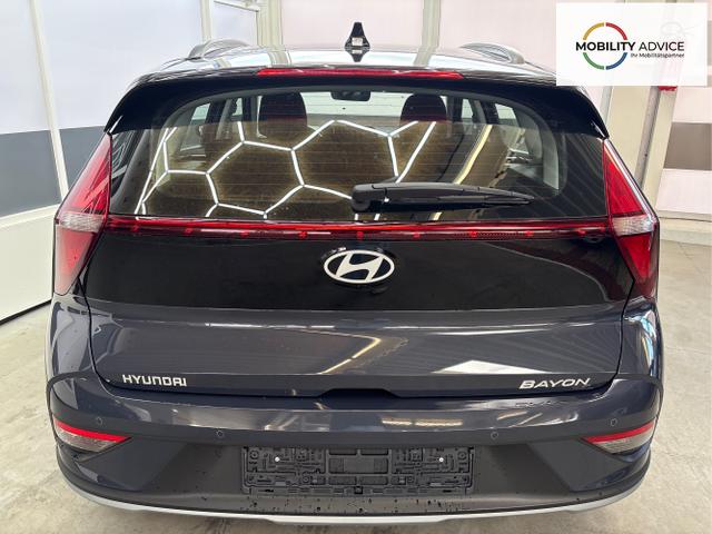 Hyundai / BAYON / Grau / / / DCT NAVI RFK PDC 