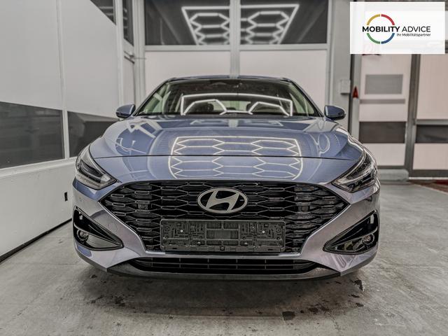 Hyundai i30 STYLE NAVI LED RFK PDC 