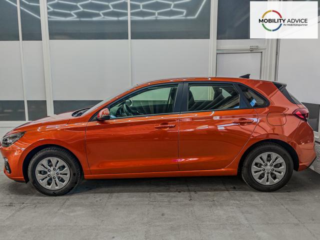 Hyundai i30 STYLE NAVI LED RFK PDC 