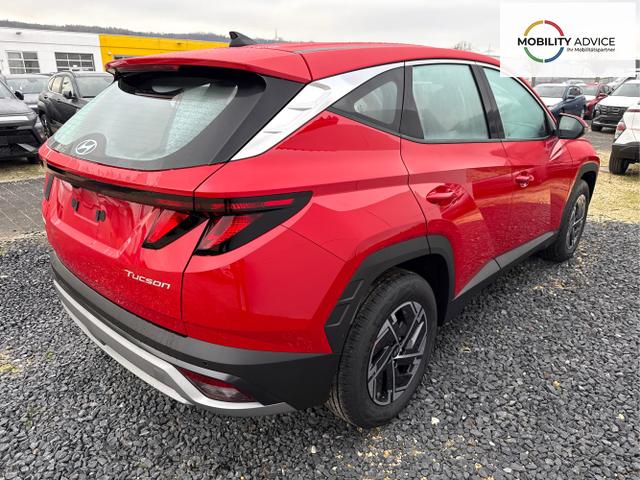 Hyundai / TUCSON / Rot / / / SHZ NAVI PDC RFK