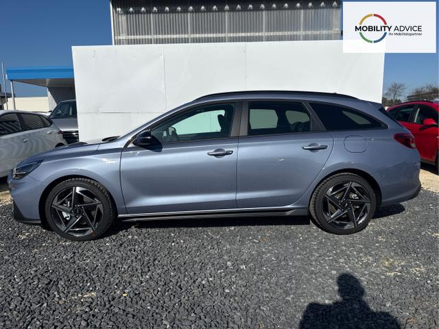 Hyundai / i30 / Blau / / / DCT N-LINE SHZ NAVI RFK
