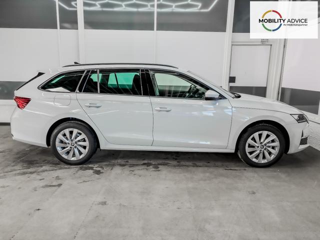Skoda Octavia Combi Selection ACC NAVI BSD SHZ RFK 