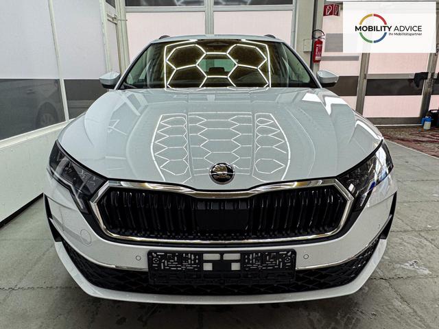 Skoda Octavia Combi Selection DSG ACC NAVI BSD 