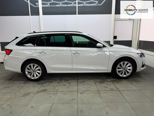 Skoda Octavia Combi Selection DSG ACC NAVI BSD 