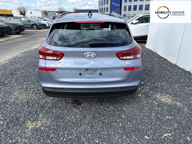 Hyundai / i30 / Grau / / / 