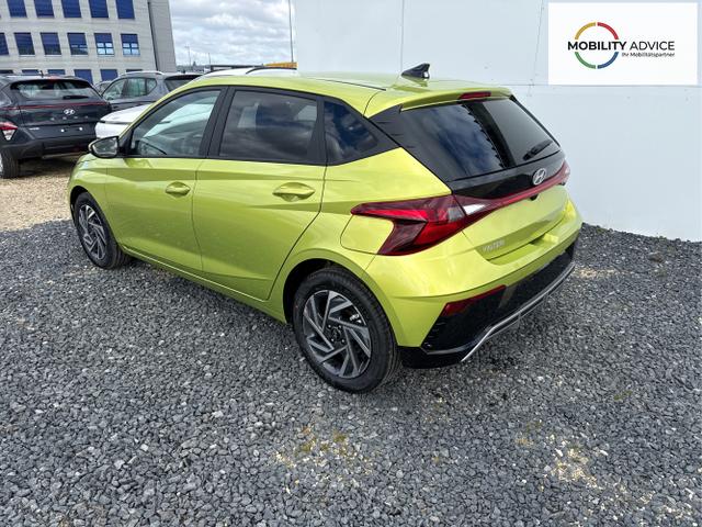 Hyundai / i20 / Grau / / / 