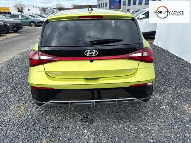 Hyundai / i20 / Grau / / / 