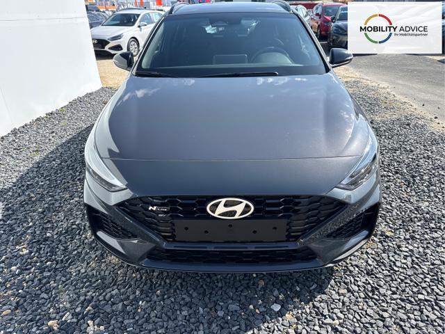 Hyundai / i30 / Grau / / / 