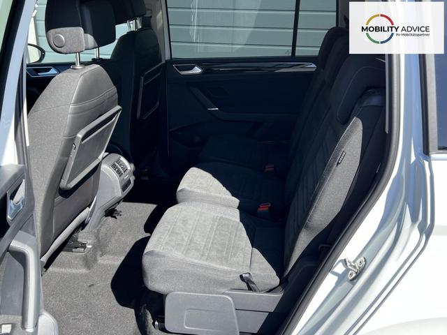 Volkswagen Touran Highline 1,5 TSI DSG 110KW 7 Sitze 