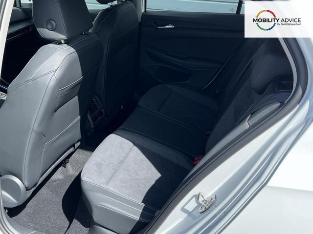 Volkswagen Golf People R-Line 2,0 TSI DSG 4Motion 150KW 