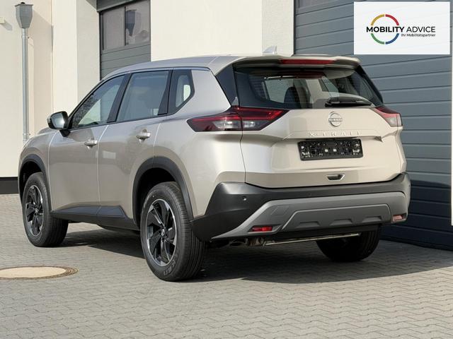 Nissan X-Trail Acenta 1,5 VC-T Mild-Hybrid 120kW 7 Sitze 