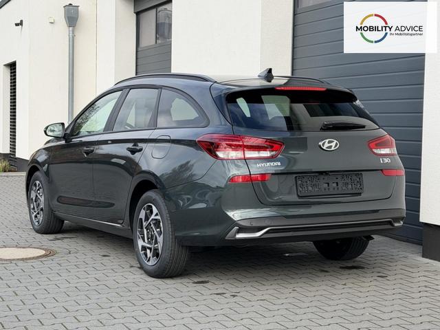 Hyundai i30 Kombi Go 1,6 T-GDI DCT7 110KW Navi Winter 