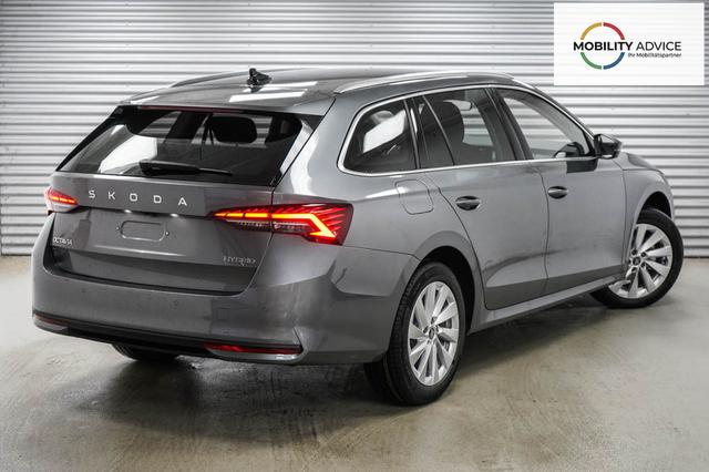 Skoda Octavia Combi Kombi 1,5 eTSI DSG mhev Selection -LAG. 