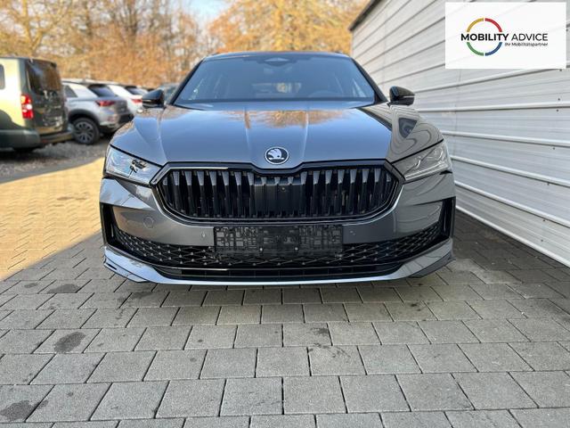 Skoda Superb Combi Sportline Kombi 2.0 TSI DSG 4x4 *HUD*AHK*Navi*Matrix*AssistenzPlus*NAVI*E-Heck*Keyless 