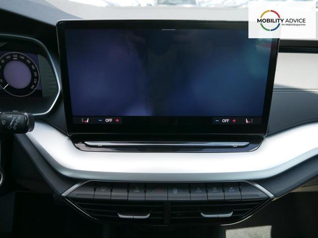 Skoda Octavia Combi Selection 2.0 TDI DSG Selection*PDC*LED*SHZ*NAVI*VIRTUALCOCKPIT*CARPLAY*KEYLESS-GO* 