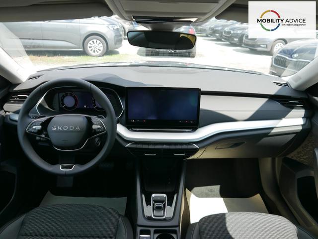 Skoda Octavia Combi Selection 2.0 TDI DSG Selection*PDC*LED*SHZ*NAVI*VIRTUALCOCKPIT*CARPLAY*KEYLESS-GO* 