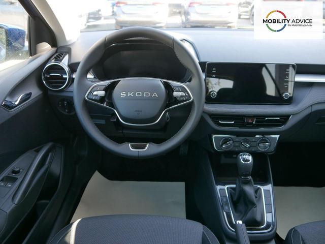 Skoda Fabia Selection 1.0 TSI *PDC-HI*LED*SHZ*NAVI-&Uuml;BER-SMARTLINK*KLIMA*BLUETOOTH 