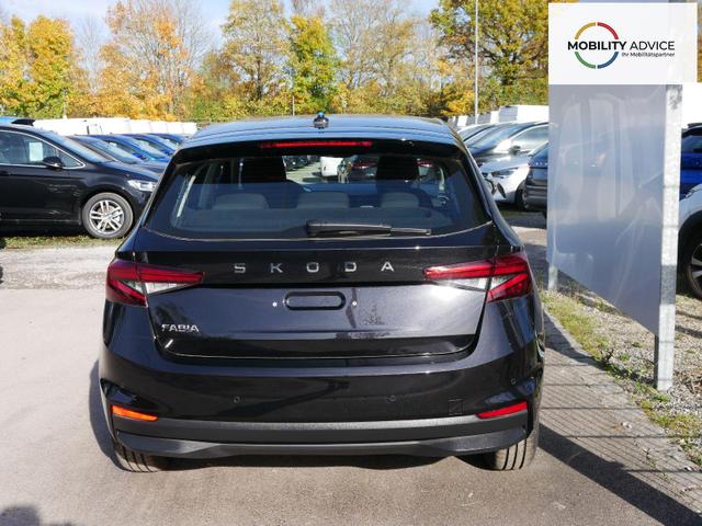 Skoda Fabia Selection 1.0 TSI DSG*NAVI-&Uuml;BER-SMARTLINK*LED*PDC-HI*SHZ*DAB*KLIMA 