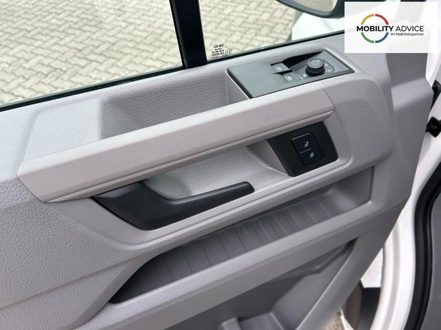 Volkswagen / Crafter Pritsche DoKa / Wei&szlig; / / / 35 2.0 TDI MR DSG / 5 J. Garantie