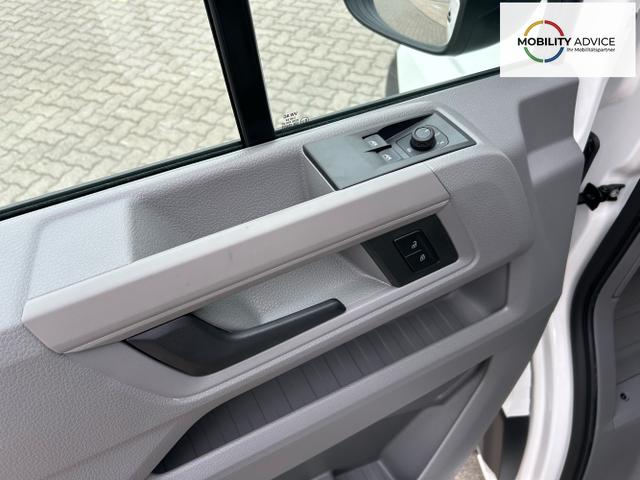 Volkswagen / Crafter Pritsche DoKa / Wei&szlig; / / / 35 2.0 TDI MR DSG 4x4 / 5 J. Garantie