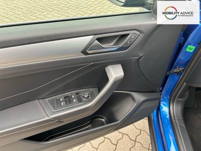 Volkswagen / T-Roc Cabriolet / Blau / / / Cabriolet 1.5 TSI / Windschott 