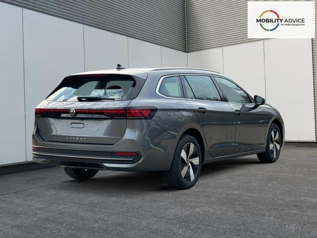 Volkswagen / Passat Variant / Grau / / / DSG+AHK+MASSAGE+NAVI+ACC+KAMERA+LED+17 ALU