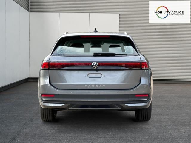 Volkswagen / Passat Variant / Grau / / / DSG+AHK+MASSAGE+NAVI+ACC+KAMERA+LED+17 ALU