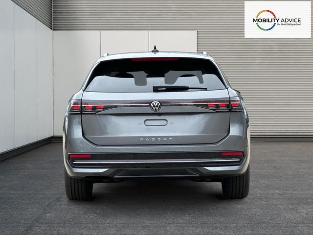 Volkswagen / Passat Variant / Grau / / / DSG+PANO+NAVI+MATRIX+360 KAM+MASSAGE+ACC+18 LM