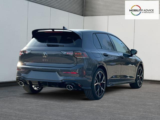 Volkswagen / Golf / / / / PANO+MATRIX+HUD+HARMAN+NAVI+360 KAMERA+19 LM, Beispielbilder, ggf. teilweise mit Sonderausstattung