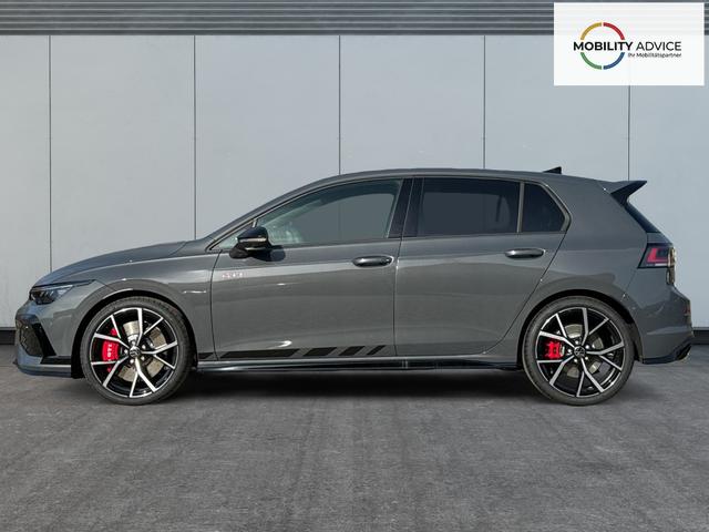 Volkswagen / Golf / / / / PANO+MATRIX+HUD+HARMAN+NAVI+360 KAMERA+19 LM, Beispielbilder, ggf. teilweise mit Sonderausstattung