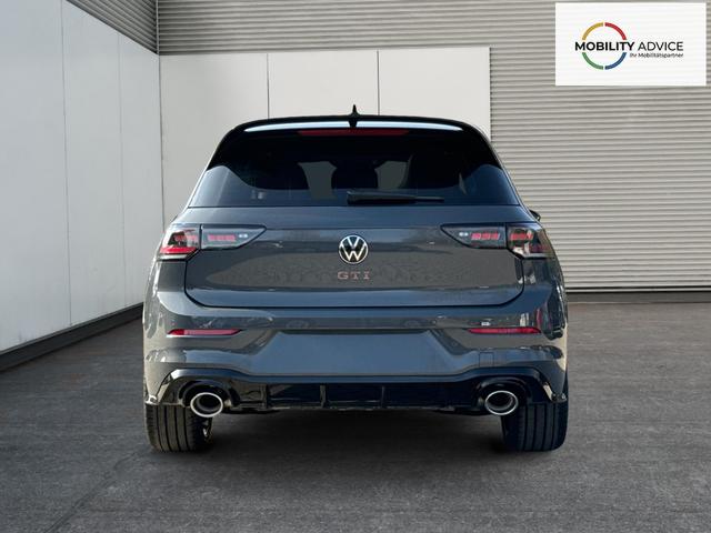 Volkswagen / Golf / / / / PANO+MATRIX+HUD+HARMAN+NAVI+360 KAMERA+19 LM, Beispielbilder, ggf. teilweise mit Sonderausstattung