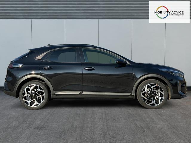 Kia / XCeed / Schwarz / / / ACC+SHZ+eHK+KAMERA+NAVI+LED+18 ALU