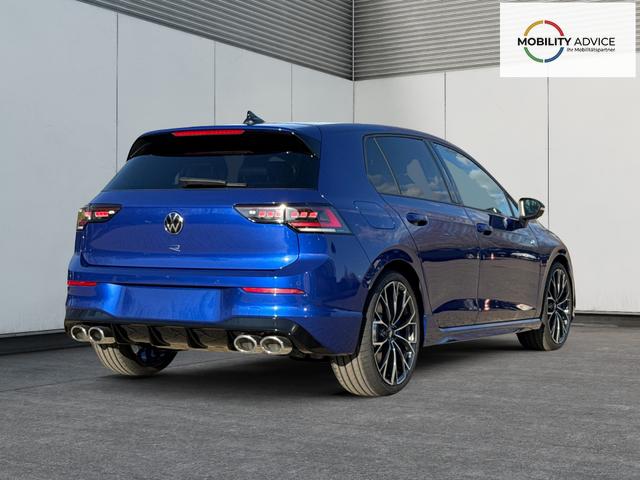 Volkswagen / Golf / / / / 4x4+PANO+MATRIX+HUD+HARMAN+NAVI+360 KAMERA+19 LM