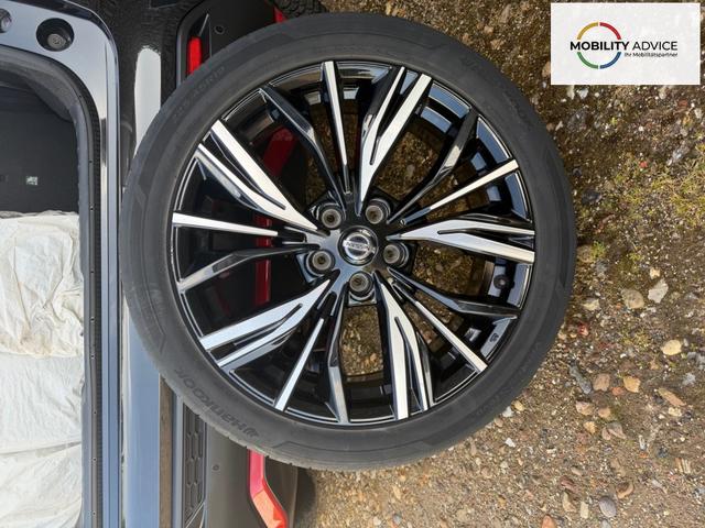 Nissan Juke 1.0 DIG-T Navi Leder Bose 19" AHK 