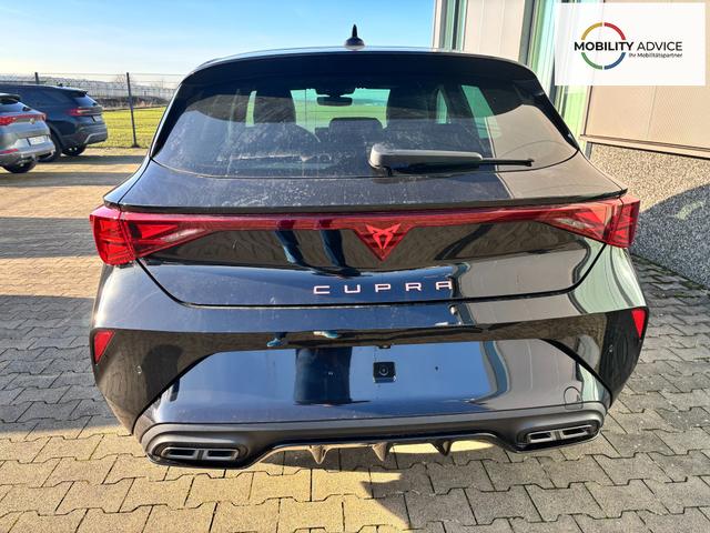 Cupra Leon Basis 1.5 TSI 150PS, 5 Jahre Garantie, METALLIC EDGE-PAKET (KEYLESS, ALARM, R&Uuml;CKFAHRKAMERA), SCHALENSITZE / FAHRERSITZ ELEKTRISCH, SITZHEIZUNG, 18" ALU, LED-Scheinwerfer, 3Z-Climatronic, ACC/Tempomat, Digitales Cockpit, Full Link, Parksensoren v/h, Privacy-Gla 