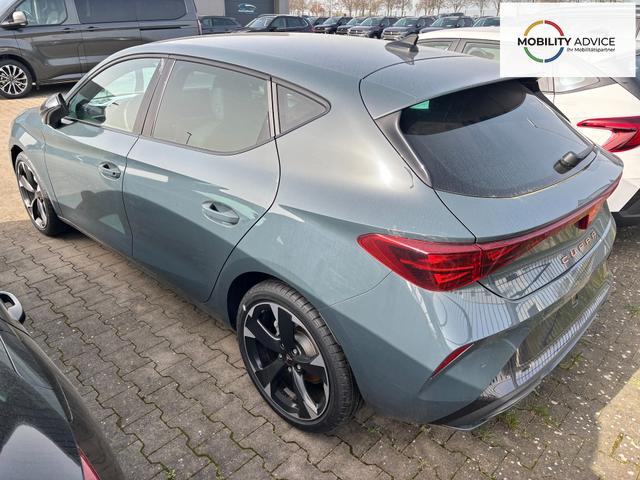 Cupra Leon Basis 1.5 TSI 150PS 6-Gang, 5 Jahre Garantie, AHK SCHWENKBAR, MATRIX-LED, EDGE-PAKET, WINTER-PAKET, 18" Alufelgen, Voll-LED-Scheinwerfer, 3Z-Climatronic, ACC/Tempomat, Digitales Cockpit, Full Link, Parksensoren v/h, Privacy-Glas, M-Lederlenkrad 