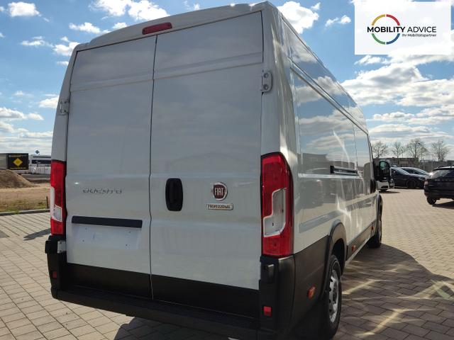 Beispielbilder, ggf. teilweise mit Sonderausstattung