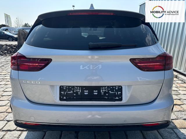 Kia / Ceed / Silber / / / , Beispielbilder, ggf. teilweise mit Sonderausstattung